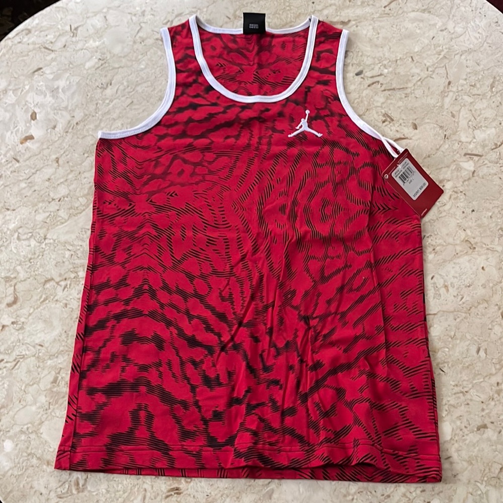 Air Jordan NWT boys tank top Size L Red and Black electric